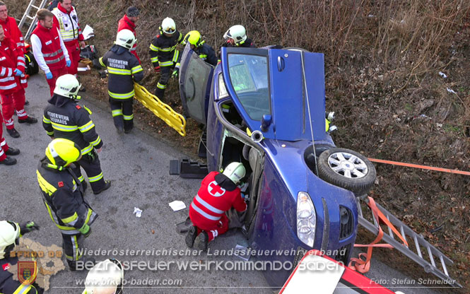 20240117 Herausfordernde Personenrettung nach Verkehrsunfall auf der L4004  Foto: Stefan Schneider BFKDO BADEN