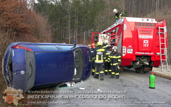 20240117 Herausfordernde Personenrettung nach Verkehrsunfall auf der L4004  Foto: Stefan Schneider BFKDO BADEN
