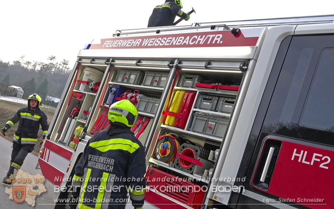 20240117 Herausfordernde Personenrettung nach Verkehrsunfall auf der L4004  Foto: Stefan Schneider BFKDO BADEN