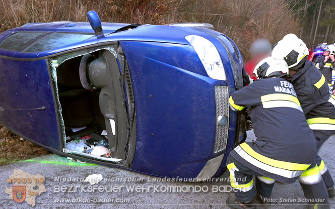20240117 Herausfordernde Personenrettung nach Verkehrsunfall auf der L4004  Foto: Stefan Schneider BFKDO BADEN