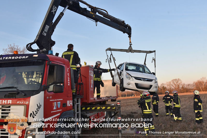 20240130 Fahrzeugüberschlag auf der L168 bei Unterwaltersdorf Foto: Thomas Lenger Monatsrevue.at 20240130 Fahrzeugüberschlag auf der L168 bei Unterwaltersdorf Foto: Thomas Lenger Monatsrevue.at