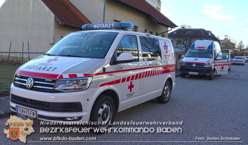 20240203 Brandeinsatz in Bad Vöslau - 3 Todesopfer in der Brandwohnung gefunden Foto: Stefan Schneider BFKDO BADEN 20240203 Brandeinsatz in Bad Vöslau - 3 Todesopfer in der Brandwohnung gefunden Foto: Stefan Schneider BFKDO BADEN