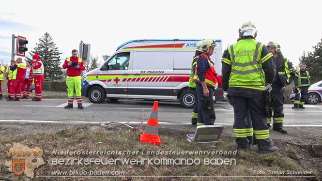 20240208 Sattelzug kollidiert mit Aspangbahn bei Traiskirchen   Foto: Stefan Schneider BFKDO BADEN