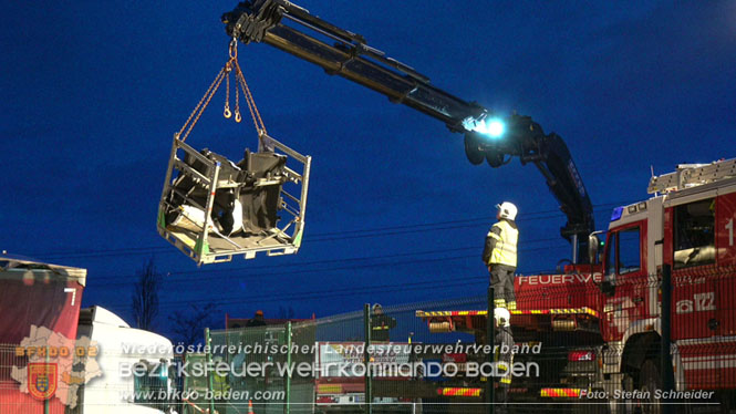 20240208 Sattelzug kollidiert mit Aspangbahn bei Traiskirchen   Foto: Stefan Schneider BFKDO BADEN