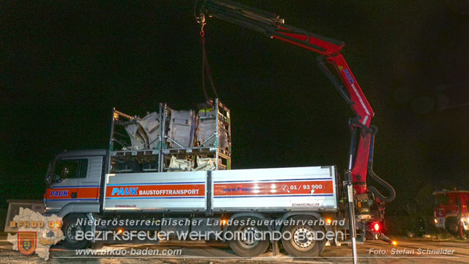 20240208 Sattelzug kollidiert mit Aspangbahn bei Traiskirchen   Foto: Stefan Schneider BFKDO BADEN