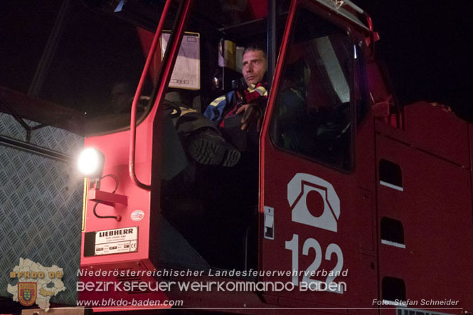 20240208 Sattelzug kollidiert mit Aspangbahn bei Traiskirchen   Foto: Stefan Schneider BFKDO BADEN