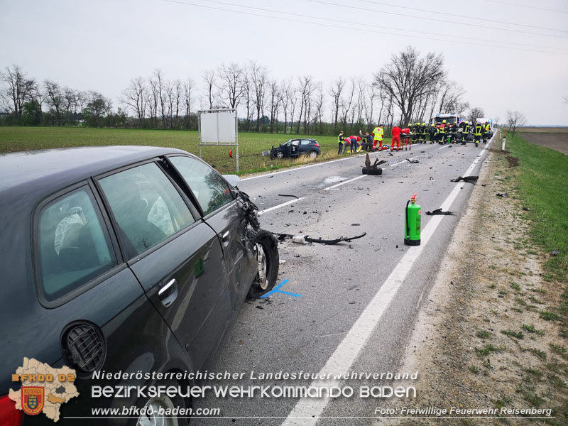 20240322 Schwerer Verkehrsunfall mit drei Verletzten auf B60 zwischen Reisenberg und Unterwaltersdorf  Foto: Freiwillige Feuerwehr Reisenberg