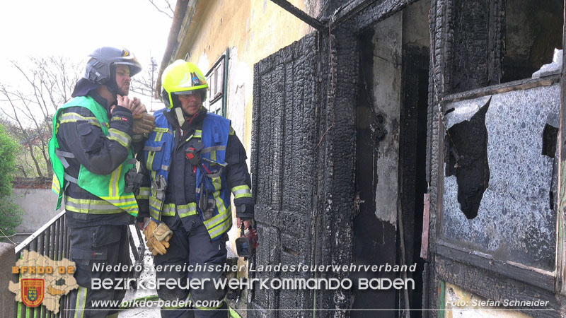 20240406 Wohnungsvollbrand in Möllersdorf  Foto: Stefan Schneider BFKDO BADEN
