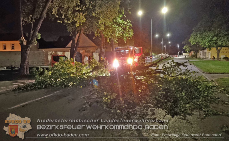 20240410 Nchtlicher Sturm sorgt fr Feuerwehreinstze  Foto: Freiwillige Feuerwehr Pottensdorf