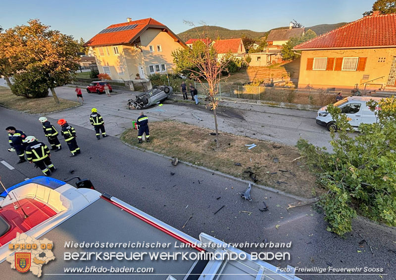 20240811_Fahrzeug&uuml;berschlag im Ortsgebiet von Sooss  Foto: Freiwillige Feuerwehr Sooss