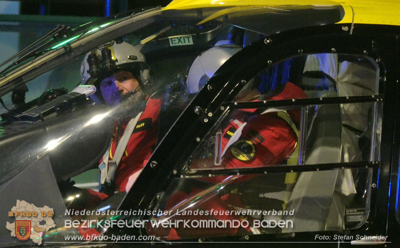 20241212_Eine eingeklemmte Person nach Verkehrsunfall in Bad Vslau   Foto: Stefan Schneider BFKDO BADEN  