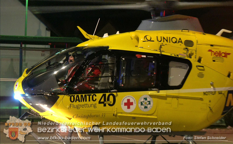 20241212_Eine eingeklemmte Person nach Verkehrsunfall in Bad Vslau   Foto: Stefan Schneider BFKDO BADEN  