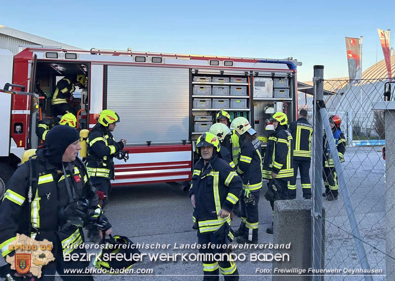 20241228_Stundenlanger Einsatz bei erneutem Silobrand im IZ Tribuswinkel Foto: FF Oeynhausen 20241228_Stundenlanger Einsatz bei erneutem Silobrand im IZ Tribuswinkel Foto: FF Oeynhausen