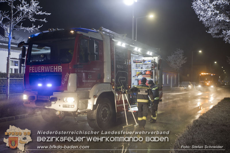 20250101 Rohrbruch einer 200er Hauptwasserleitung in der Stadt Baden  Foto: Stefan Schneider BFKDO BADEN