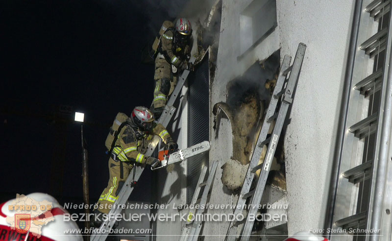 20250210_Fassadenbrand in Unterwaltersdorf sorgte für Großeinsatz Foto: Stefan Schneider BFKDO BADEN 20250210_Fassadenbrand in Unterwaltersdorf sorgte für Großeinsatz Foto: Stefan Schneider BFKDO BADEN