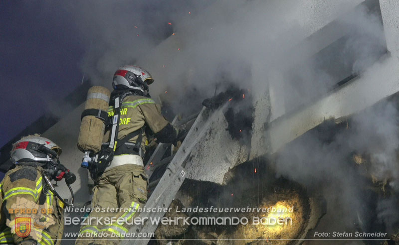 20250210_Fassadenbrand in Unterwaltersdorf sorgte für Großeinsatz Foto: Stefan Schneider BFKDO BADEN 20250210_Fassadenbrand in Unterwaltersdorf sorgte für Großeinsatz Foto: Stefan Schneider BFKDO BADEN