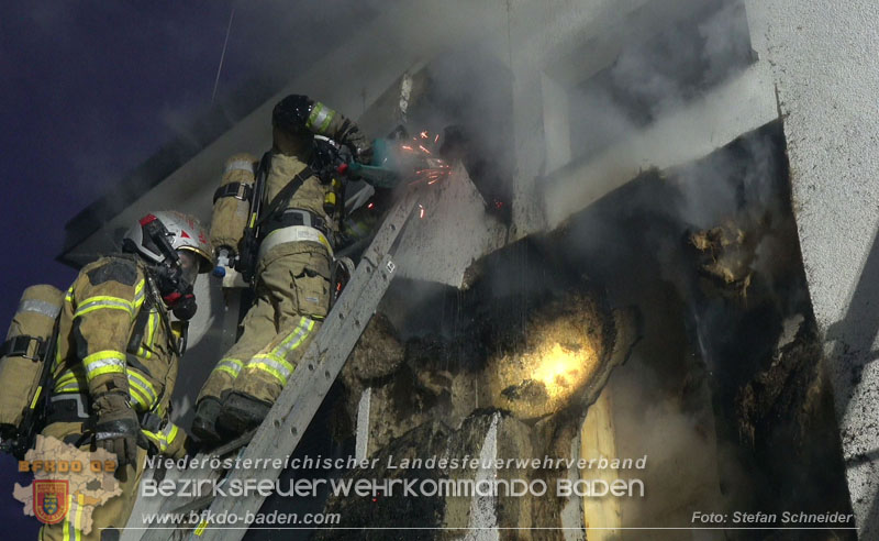 20250210_Fassadenbrand in Unterwaltersdorf sorgte für Großeinsatz Foto: Stefan Schneider BFKDO BADEN 20250210_Fassadenbrand in Unterwaltersdorf sorgte für Großeinsatz Foto: Stefan Schneider BFKDO BADEN