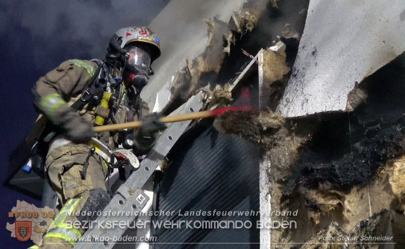 20250210_Fassadenbrand in Unterwaltersdorf sorgte für Großeinsatz Foto: Stefan Schneider BFKDO BADEN 20250210_Fassadenbrand in Unterwaltersdorf sorgte für Großeinsatz Foto: Stefan Schneider BFKDO BADEN