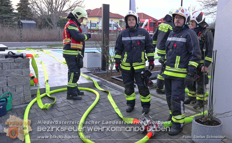 20250210_Fassadenbrand in Unterwaltersdorf sorgte für Großeinsatz Foto: Stefan Schneider BFKDO BADEN 20250210_Fassadenbrand in Unterwaltersdorf sorgte für Großeinsatz Foto: Stefan Schneider BFKDO BADEN