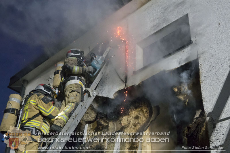 20250210_Fassadenbrand in Unterwaltersdorf sorgte für Großeinsatz Foto: Stefan Schneider BFKDO BADEN 20250210_Fassadenbrand in Unterwaltersdorf sorgte für Großeinsatz Foto: Stefan Schneider BFKDO BADEN