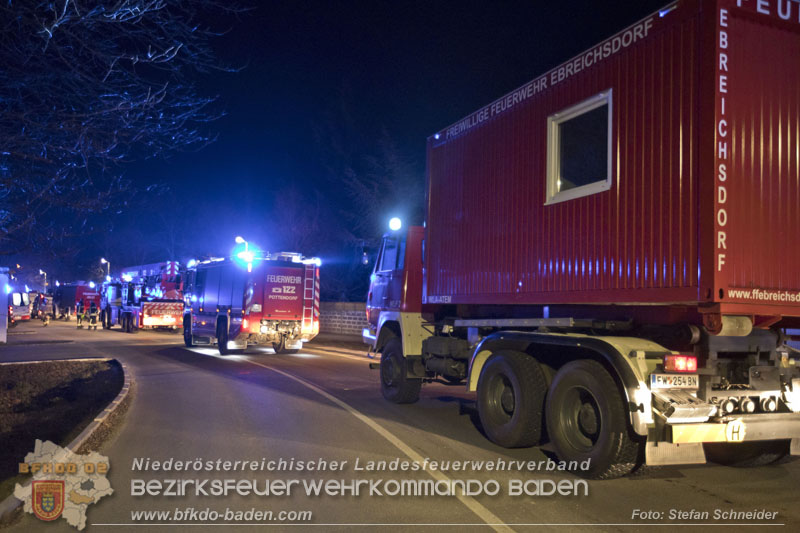 20250210_Fassadenbrand in Unterwaltersdorf sorgte für Großeinsatz Foto: Stefan Schneider BFKDO BADEN 20250210_Fassadenbrand in Unterwaltersdorf sorgte für Großeinsatz Foto: Stefan Schneider BFKDO BADEN