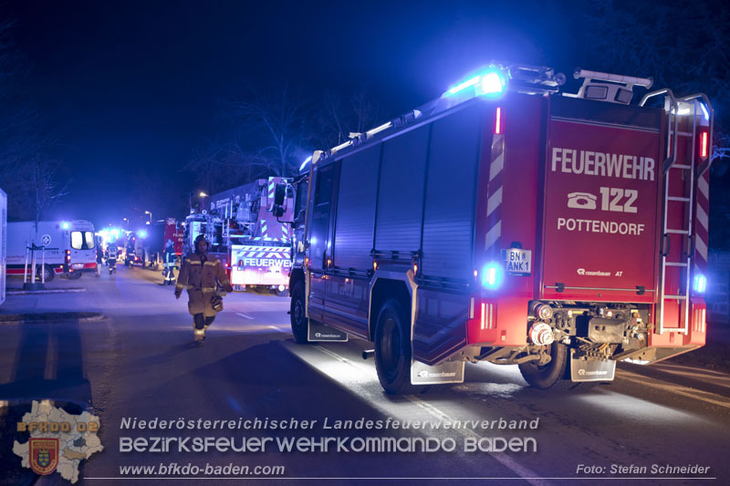 20250210_Fassadenbrand in Unterwaltersdorf sorgte für Großeinsatz Foto: Stefan Schneider BFKDO BADEN 20250210_Fassadenbrand in Unterwaltersdorf sorgte für Großeinsatz Foto: Stefan Schneider BFKDO BADEN