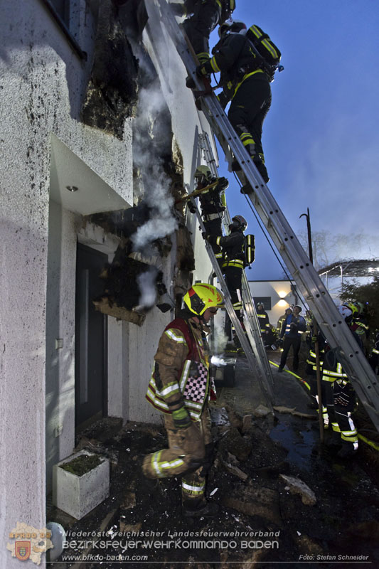 20250210_Fassadenbrand in Unterwaltersdorf sorgte für Großeinsatz Foto: Stefan Schneider BFKDO BADEN 20250210_Fassadenbrand in Unterwaltersdorf sorgte für Großeinsatz Foto: Stefan Schneider BFKDO BADEN