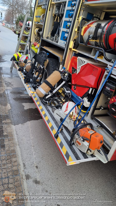 20250210_Fassadenbrand in Unterwaltersdorf sorgte für Großeinsatz Foto: Stefan Schneider BFKDO BADEN 20250210_Fassadenbrand in Unterwaltersdorf sorgte für Großeinsatz Foto: Stefan Schneider BFKDO BADEN