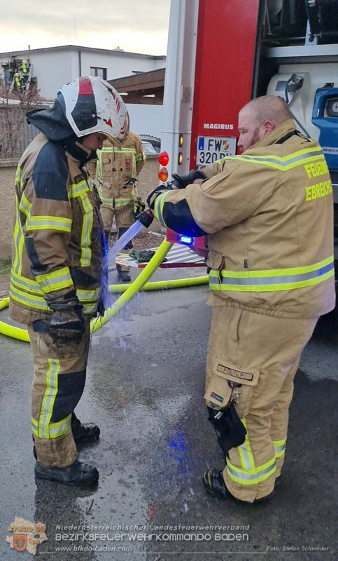 20250210_Fassadenbrand in Unterwaltersdorf sorgte für Großeinsatz Foto: Stefan Schneider BFKDO BADEN 20250210_Fassadenbrand in Unterwaltersdorf sorgte für Großeinsatz Foto: Stefan Schneider BFKDO BADEN