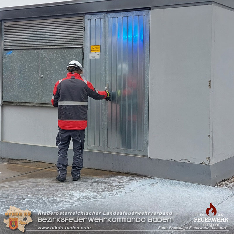 20250213_Brand in einer elektrischen Anlage auf einem Firmengelnde in Blumau-Neurihof  Foto: FF Teesdorf
