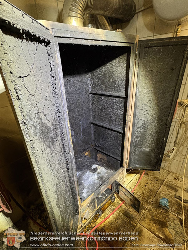 20250213_Starke Rauchentwicklung bei Kellerbrand in dlitz  Foto: Bernd Taxberger FF dlitz