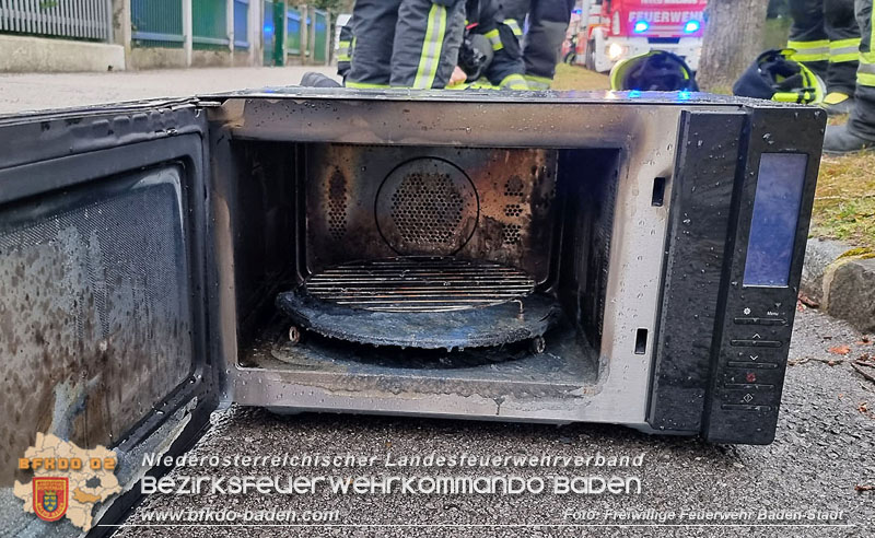 20250216_Brand einer Mikrowelle in Baden Foto: Stefan Schneider / Freiwillige Feuerwehr Baden-Stadt