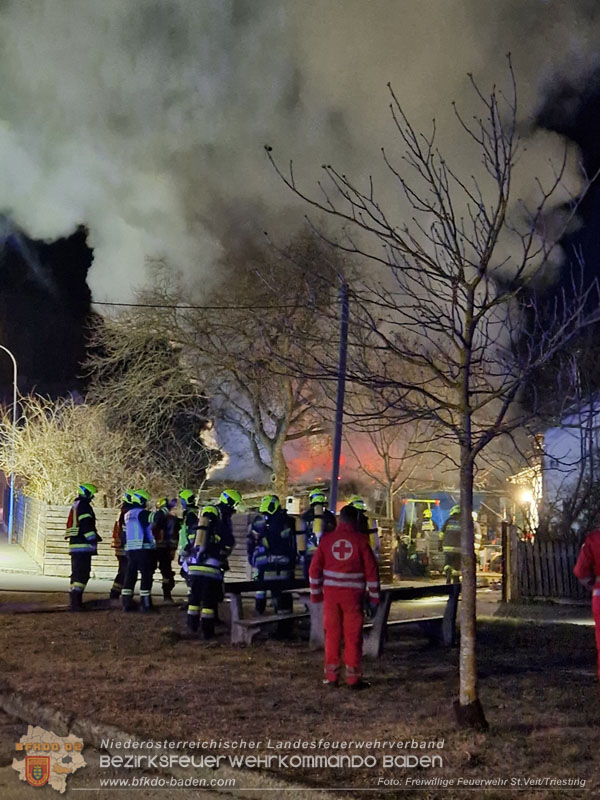 20250220 Brand eines Nebengebäudes in St.Veit a.d.Triesting Foto: Freiwillige Feuerwehr St.Veit/Triesting 20250220 Brand eines Nebengebäudes in St.Veit a.d.Triesting Foto: Freiwillige Feuerwehr St.Veit/Triesting