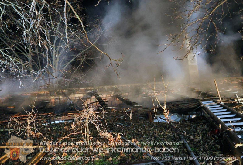 20250220 Brand eines Nebengebäudes in St.Veit a.d.Triesting Foto: ASB Markus Hackl AFKDO Pottenstein 20250220 Brand eines Nebengebäudes in St.Veit a.d.Triesting Foto: ASB Markus Hackl AFKDO Pottenstein