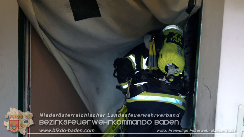 20250224_Brand in Badener Wohnhausanlage - Feuerwehr rettet bewusstlose Person Foto: Freiwillige Feuerwehr Baden-Stadt 20250224_Brand in Badener Wohnhausanlage - Feuerwehr rettet bewusstlose Person Foto: Freiwillige Feuerwehr Baden-Stadt