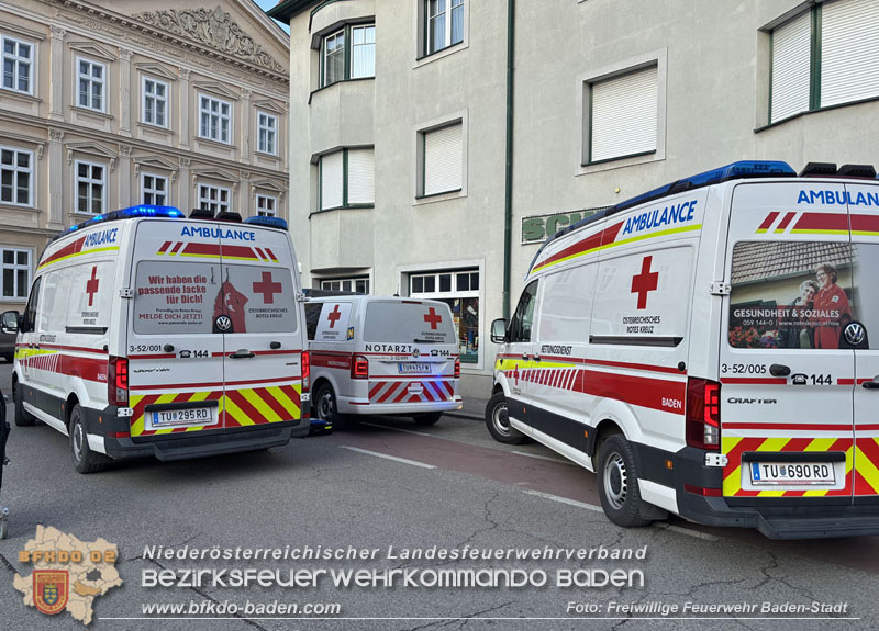 20250224_Brand in Badener Wohnhausanlage - Feuerwehr rettet bewusstlose Person Foto: Freiwillige Feuerwehr Baden-Stadt 20250224_Brand in Badener Wohnhausanlage - Feuerwehr rettet bewusstlose Person Foto: Freiwillige Feuerwehr Baden-Stadt