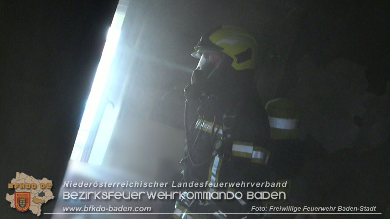 20250224_Brand in Badener Wohnhausanlage - Feuerwehr rettet bewusstlose Person Foto: Freiwillige Feuerwehr Baden-Stadt 20250224_Brand in Badener Wohnhausanlage - Feuerwehr rettet bewusstlose Person Foto: Freiwillige Feuerwehr Baden-Stadt