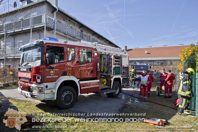 20250302_Brand auf Terrasse bei Wohnhausanlage in Oberwaltersdorf Foto: Stefan Schneider BFKDO BADEN