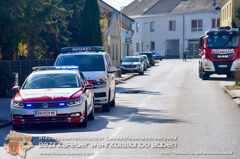 20250303_Großeinsatz bei Zimmerbrand in Günselsdorf   Foto: Thomas Lenger Monatsrevue.at