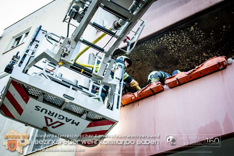 20250307_Balkonbrand im Vöslauer Stadtgebiet   Foto: FF Stadt Bad Vöslau