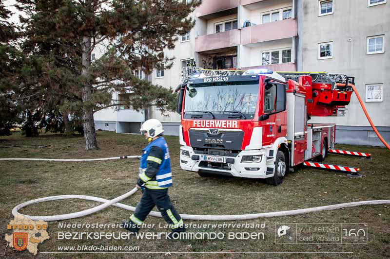 20250307_Balkonbrand im Vöslauer Stadtgebiet   Foto: FF Stadt Bad Vöslau