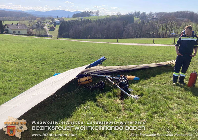 20250404_Motordrachenabsturz im Bereich Hochstrass-Schwabendrfl   Foto: Freiwillige Feuerwehr Hochstrass