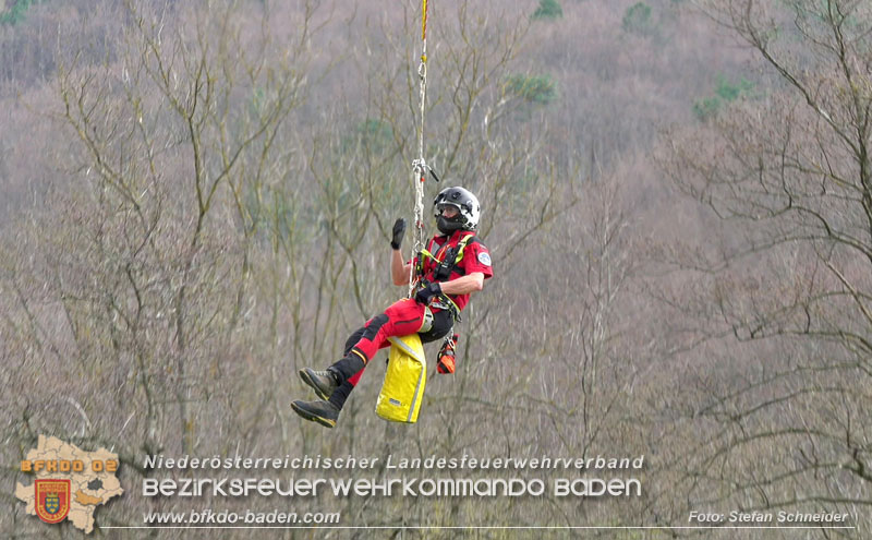 20250405_Kletterunfall im Helenental bei Sattelbach Gemeinde Heiligenkreuz   Foto: Stefan Schneider BFKDO BADEN
