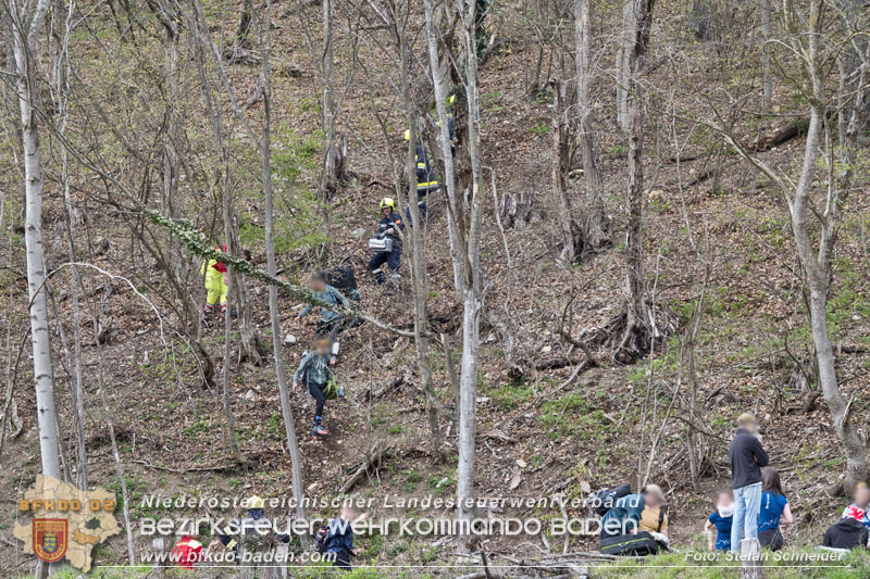 20250405_Kletterunfall im Helenental bei Sattelbach Gemeinde Heiligenkreuz   Foto: Stefan Schneider BFKDO BADEN