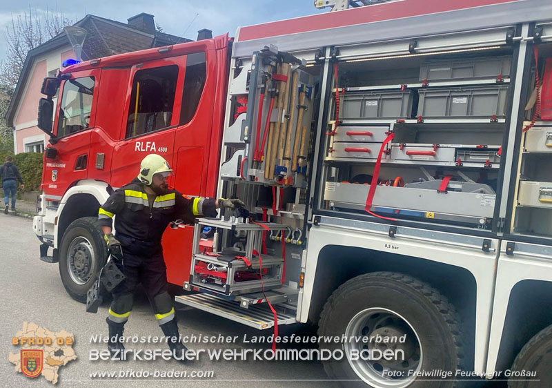 20250417_Verkehrsunfall mit Personenrettung in Großau NÖ Foto: Freiwillige Feuerwehr Großau 20250417_Verkehrsunfall mit Personenrettung in Großau NÖ Foto: Freiwillige Feuerwehr Großau
