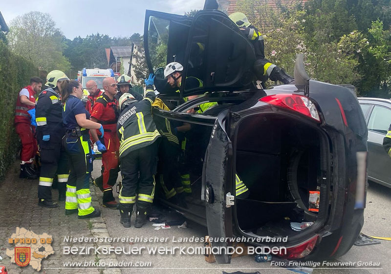 20250417_Verkehrsunfall mit Personenrettung in Großau NÖ Foto: Freiwillige Feuerwehr Großau 20250417_Verkehrsunfall mit Personenrettung in Großau NÖ Foto: Freiwillige Feuerwehr Großau