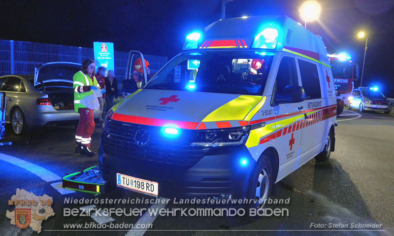 20250421_Zwei Schwerverletzte am Autobahnzubringer Bad Vslau   Foto: Stefan Schneider BFKDO BADEN