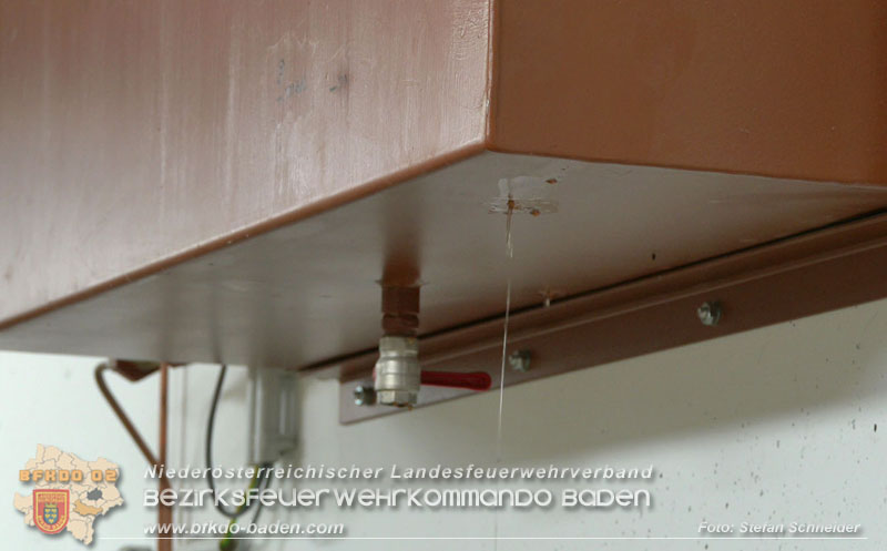 20250613_Feuerwehreinsatz wegen Gebrechen in Tankanlage für ein Notstromaggregat Foto: Stefan Schneider BFKDO BADEN 20250613_Feuerwehreinsatz wegen Gebrechen in Tankanlage für ein Notstromaggregat Foto: Stefan Schneider BFKDO BADEN