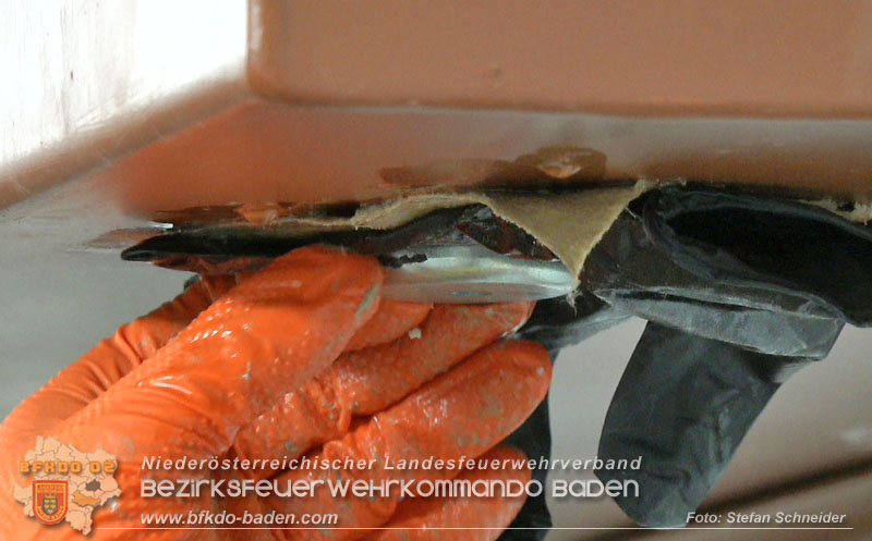 20250613_Feuerwehreinsatz wegen Gebrechen in Tankanlage für ein Notstromaggregat Foto: Stefan Schneider BFKDO BADEN 20250613_Feuerwehreinsatz wegen Gebrechen in Tankanlage für ein Notstromaggregat Foto: Stefan Schneider BFKDO BADEN