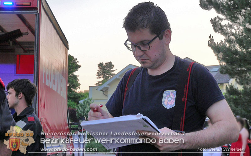 20250613_Feuerwehreinsatz wegen Gebrechen in Tankanlage für ein Notstromaggregat Foto: Stefan Schneider BFKDO BADEN 20250613_Feuerwehreinsatz wegen Gebrechen in Tankanlage für ein Notstromaggregat Foto: Stefan Schneider BFKDO BADEN